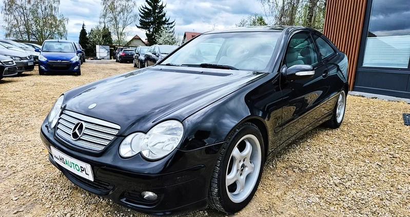 Mercedes-Benz Klasa C cena 14900 przebieg: 236000, rok produkcji 2004 z Nowogród małe 596